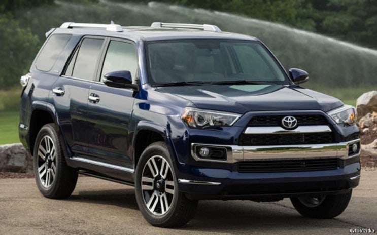 which is better toyota sequoia ford expedition #3